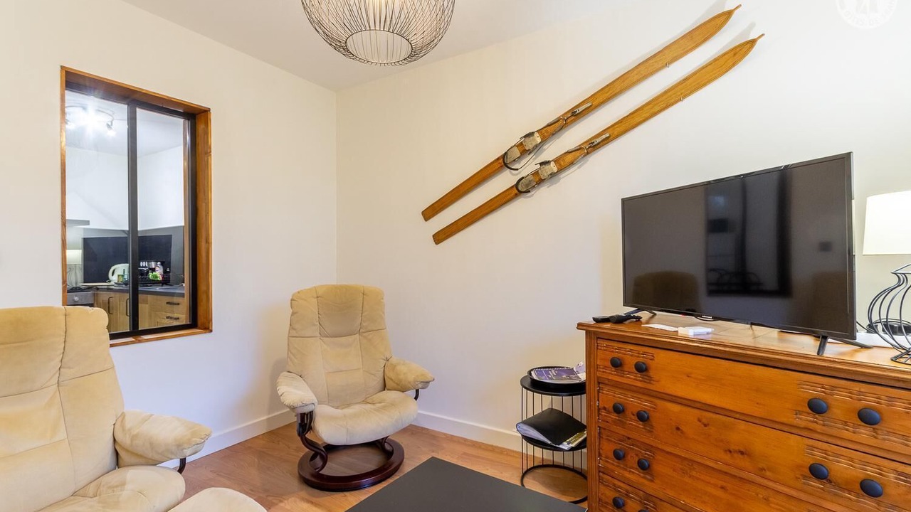 Photo of Livingroom in Challes-les-Eaux