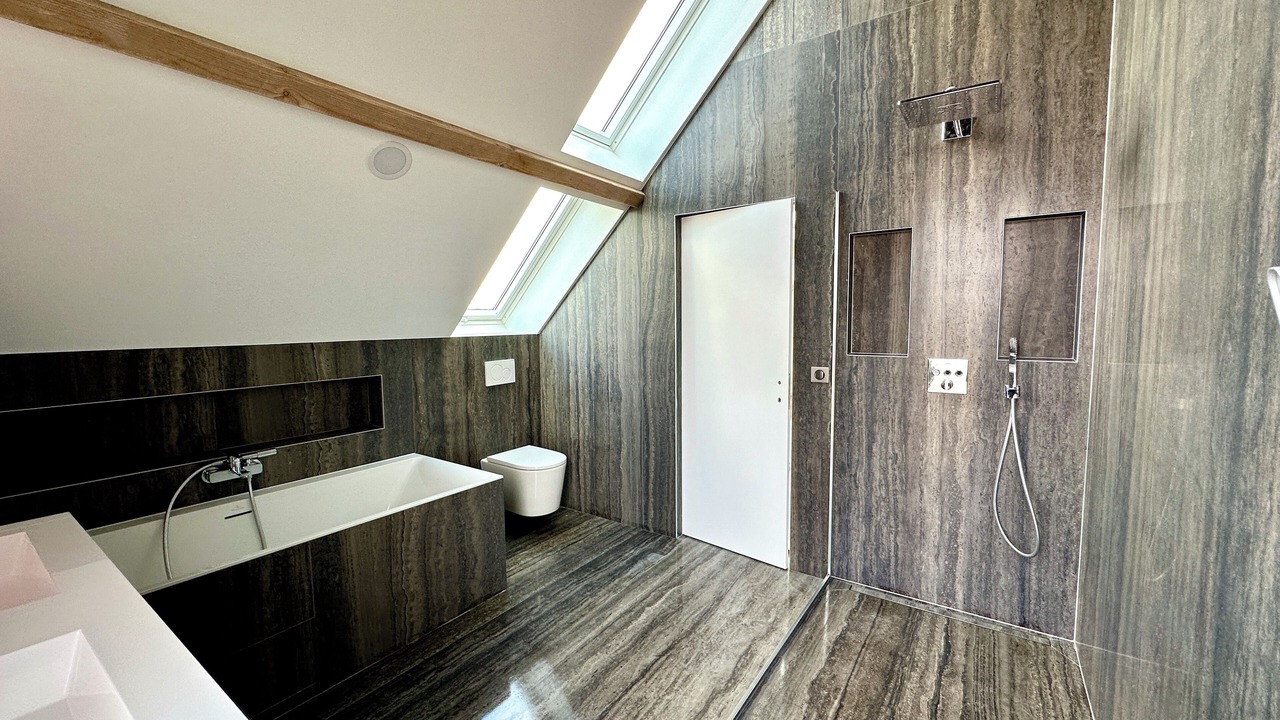 Photo of Bathroom in Clamart