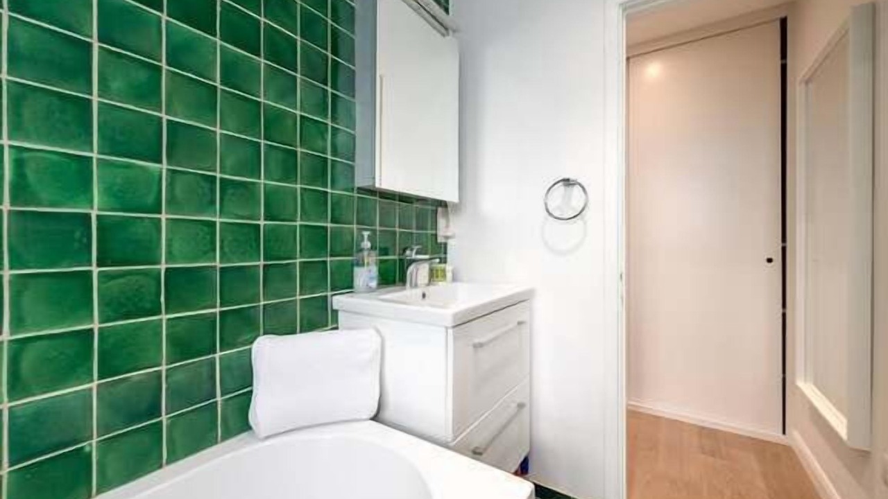 Photo of Bathroom in Lambeth