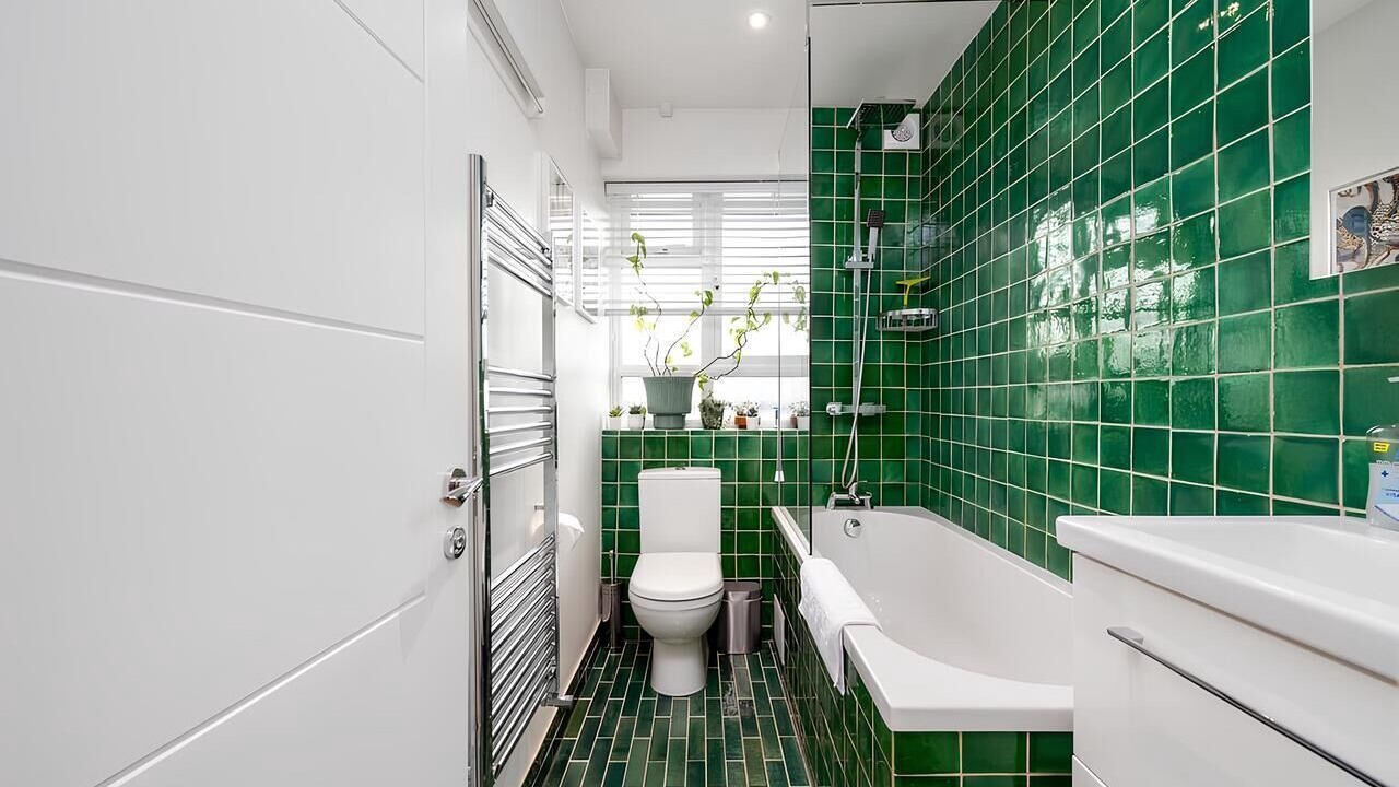 Photo of Bathroom in Lambeth
