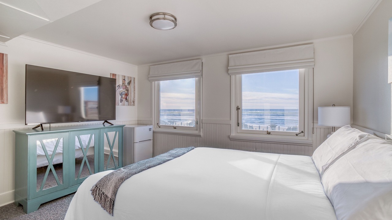 Photo of Bedroom in Roads End