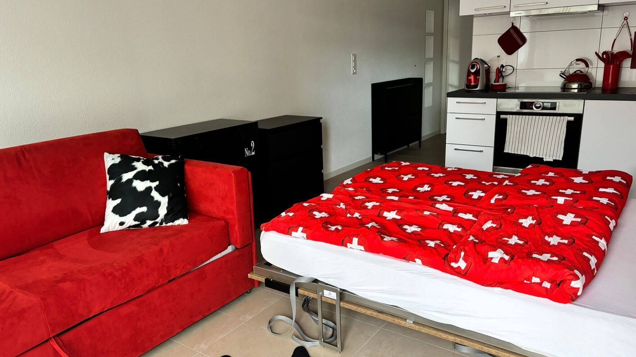 Photo of Bedroom in Pully