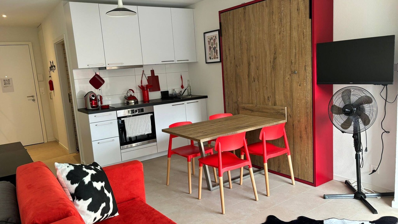 Photo of Livingroom in Pully