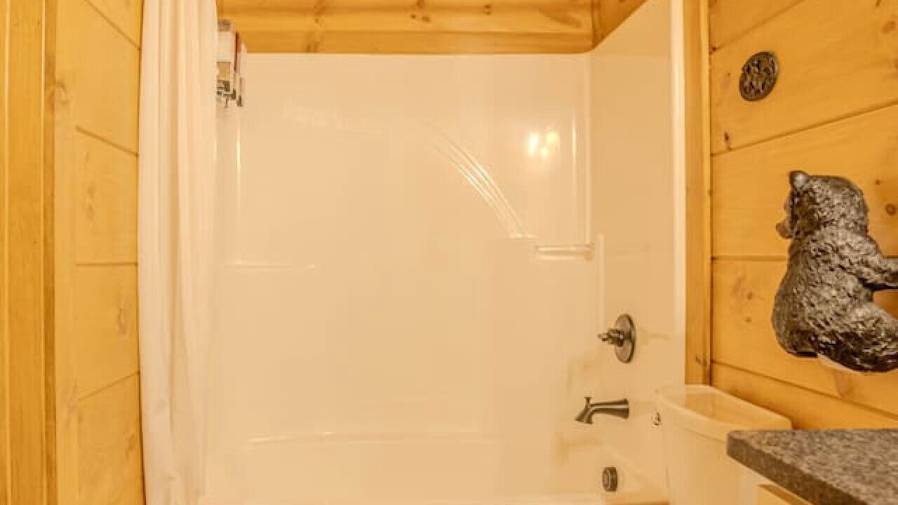 Photo of Bathroom in Pigeon Forge