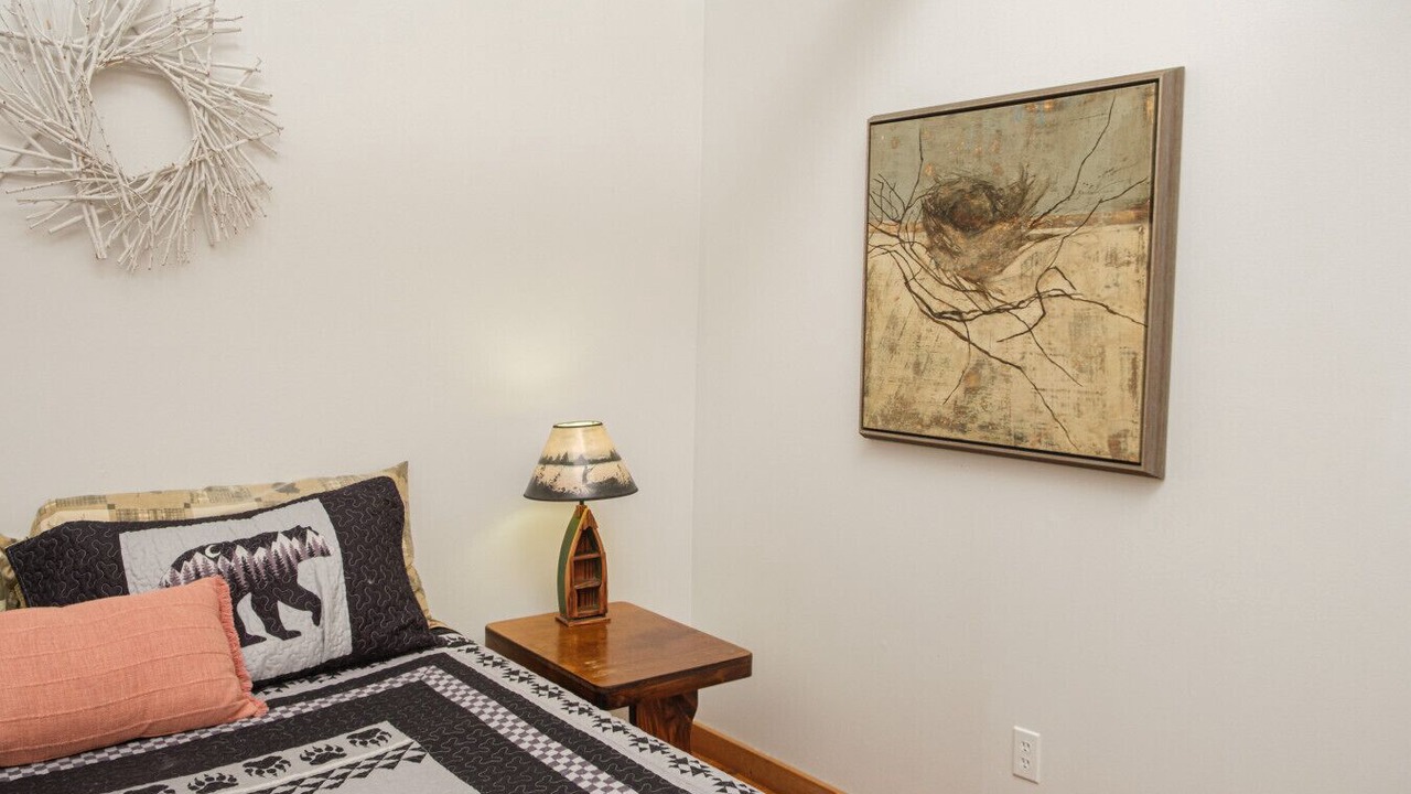 Photo of Bedroom in Blairsville