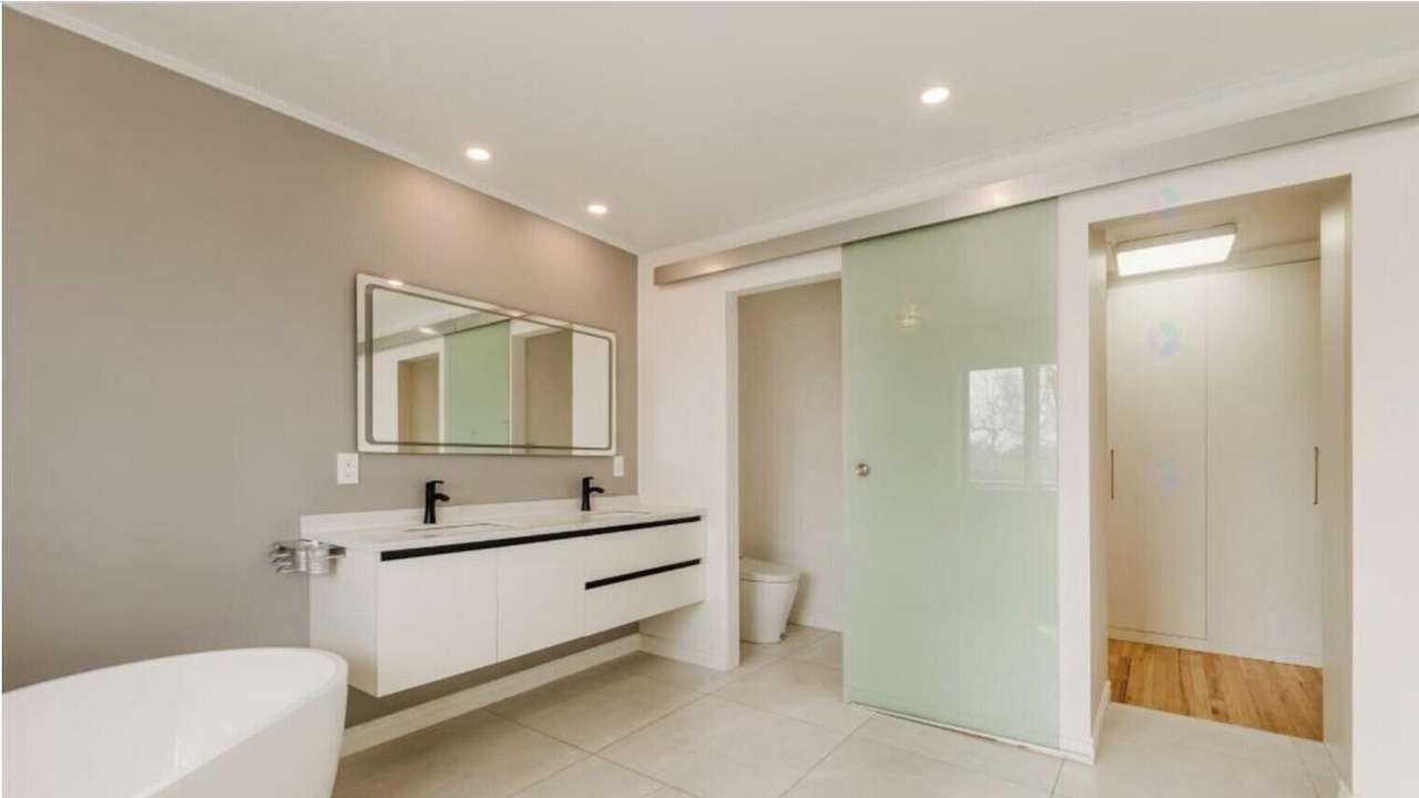 Photo of Bathroom in Brossard