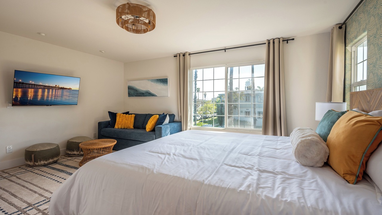 Photo of Bedroom in South Oceanside