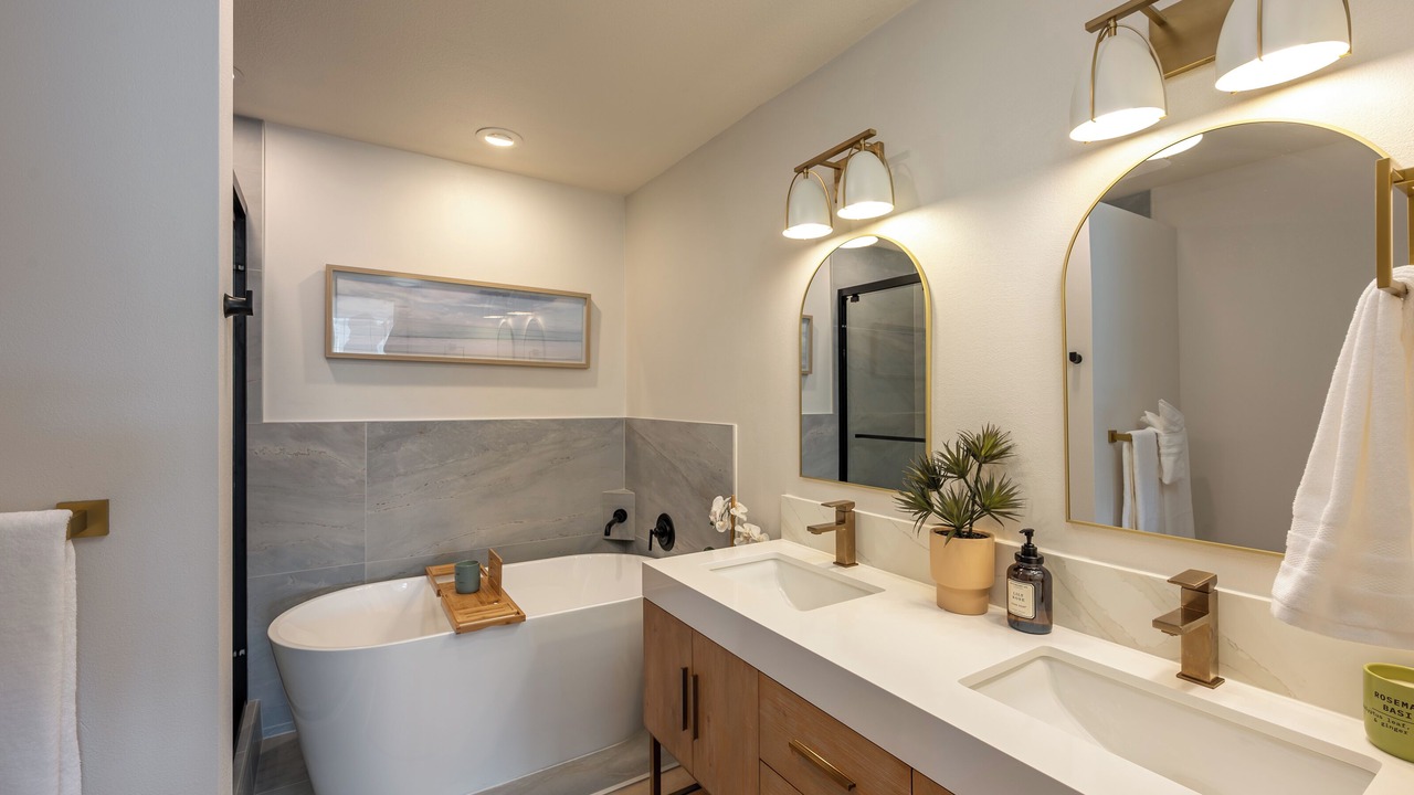 Photo of Bathroom in South Oceanside