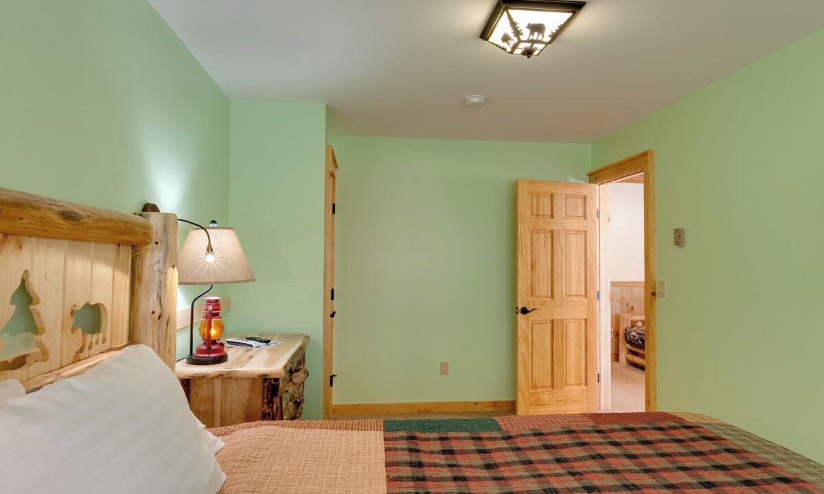 Photo of Bedroom in Lake Placid