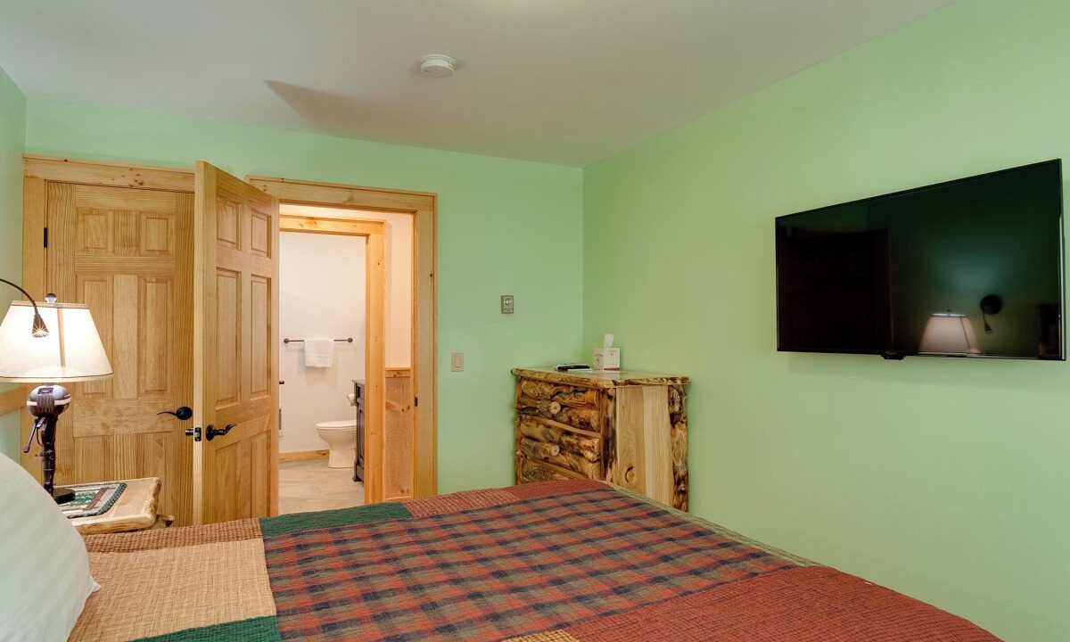 Photo of Bedroom in Lake Placid