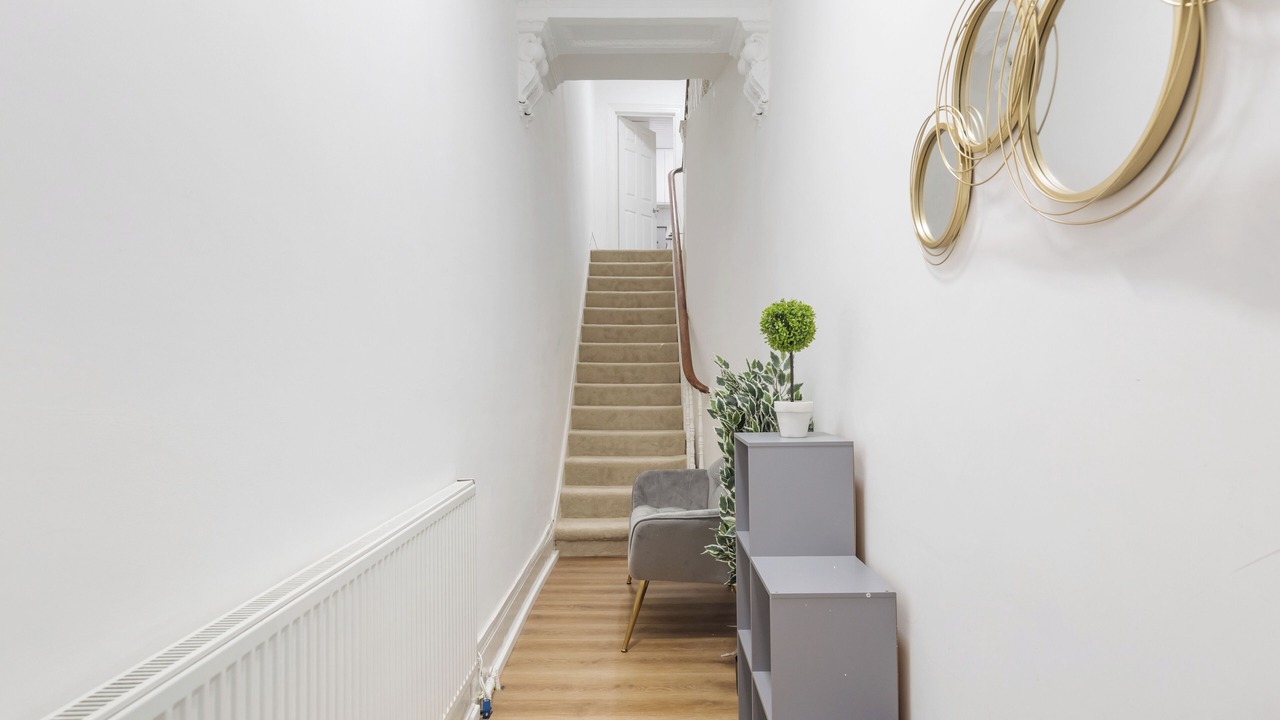 Photo of Livingroom in Town