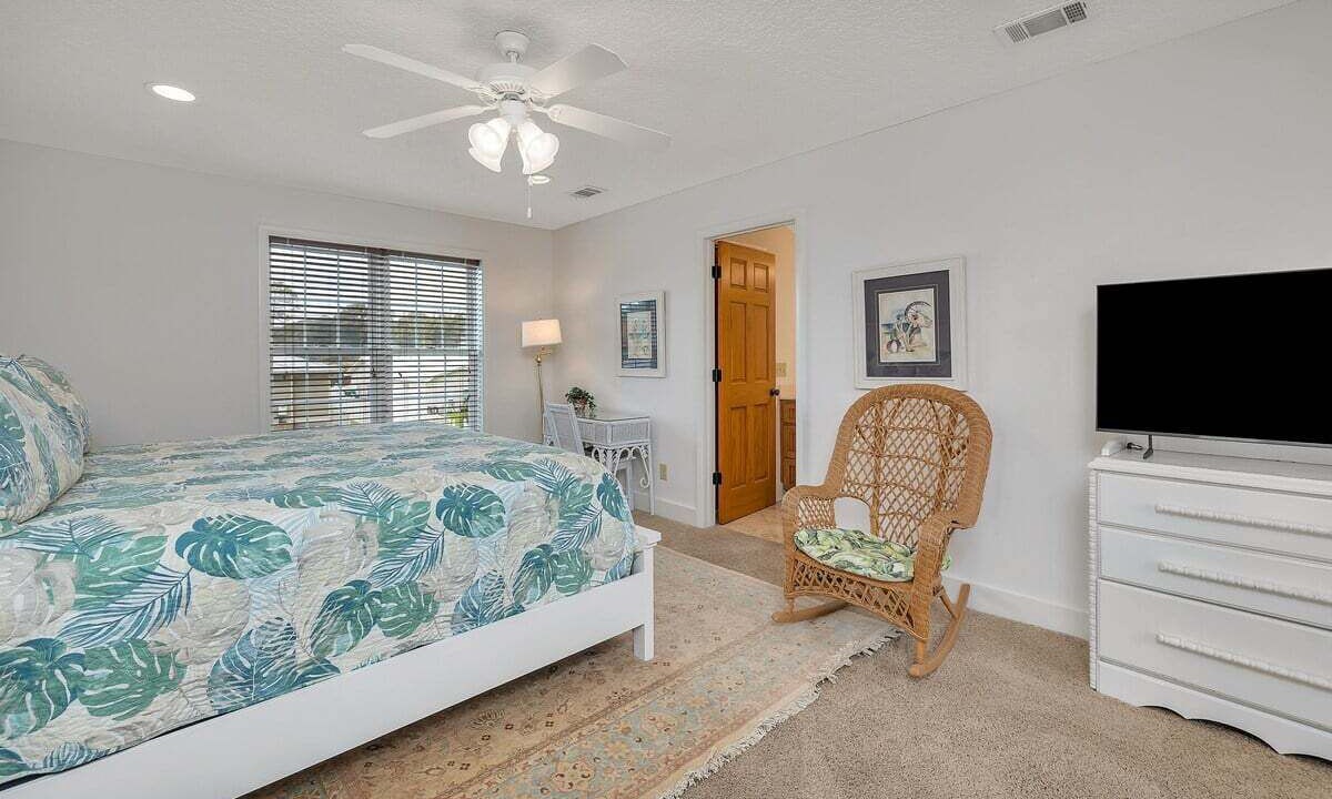 Photo of Bedroom in Jekyll Island