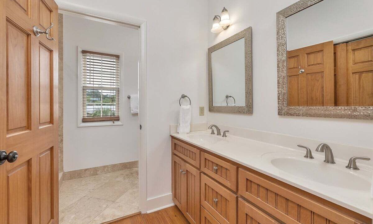 Photo of Bathroom in Jekyll Island