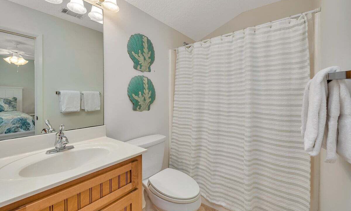 Photo of Bathroom in Jekyll Island
