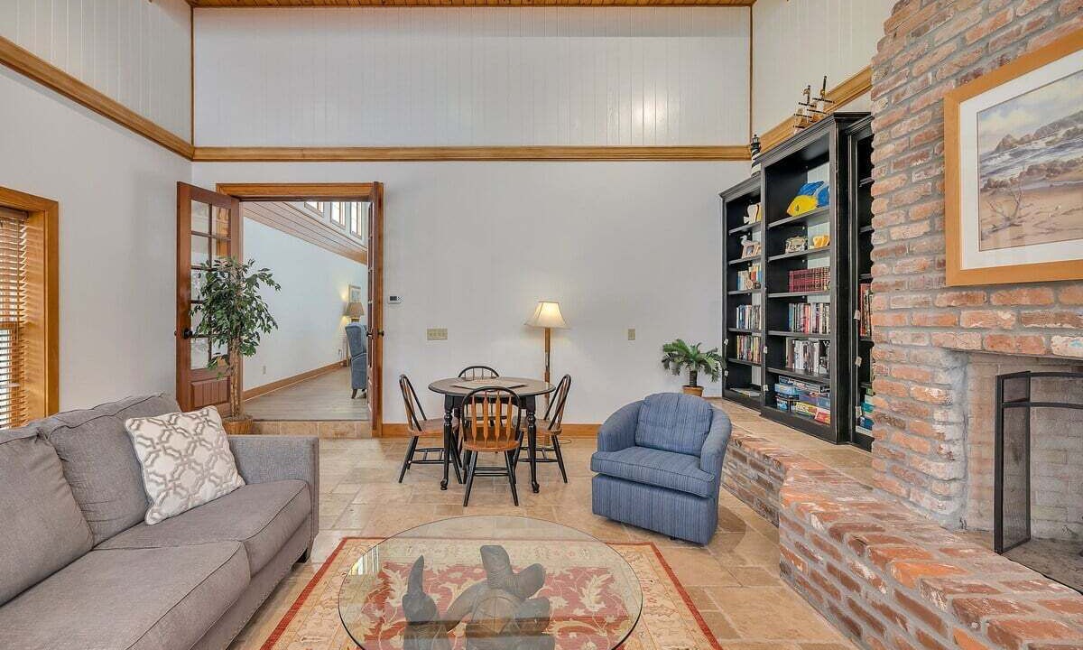 Photo of Livingroom in Jekyll Island