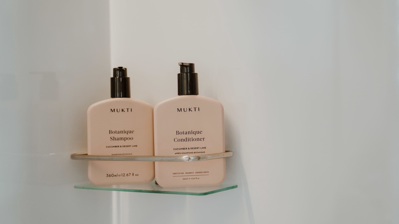 Photo of Bathroom in Rainbow Flat