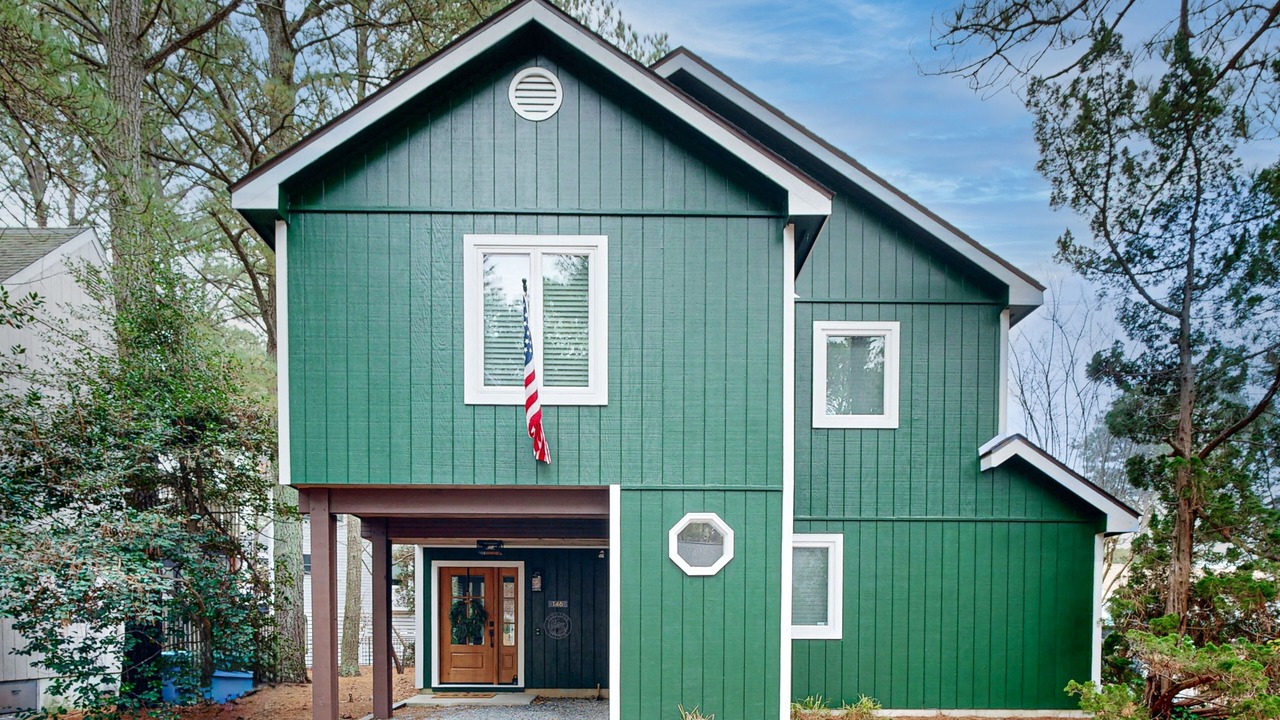 Photo of Outdoor in Sandpiper Pines