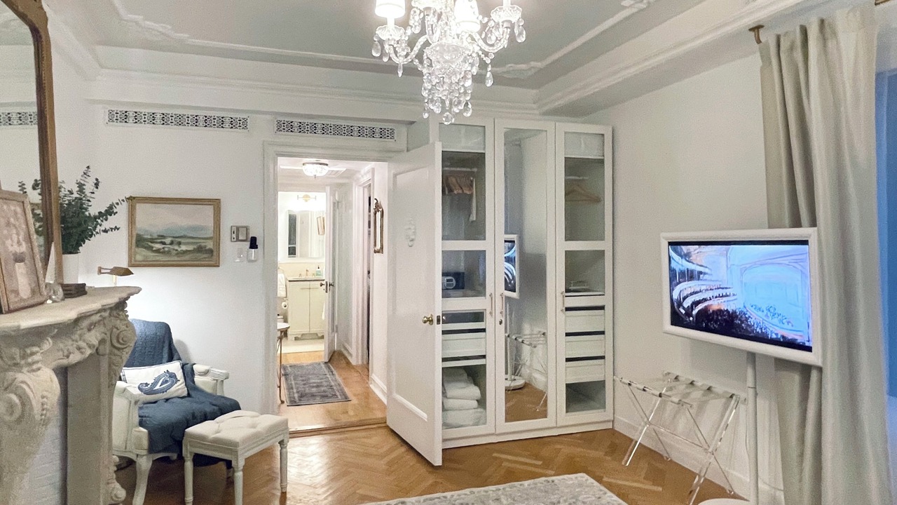 Photo of Bedroom in Central Park South