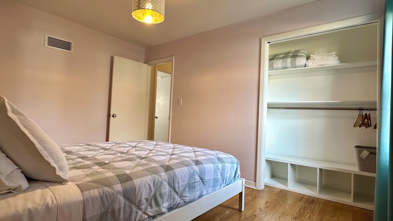 Photo of Bedroom in Overland Park