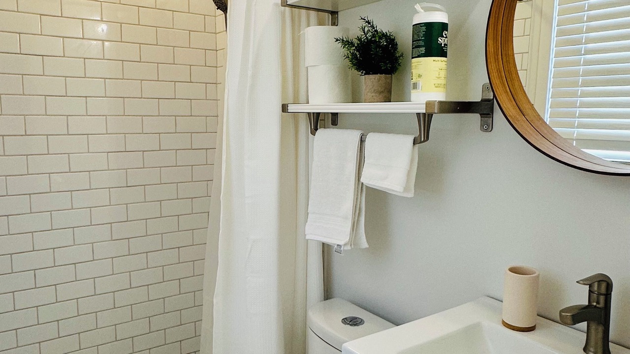 Photo of Bathroom in Overland Park