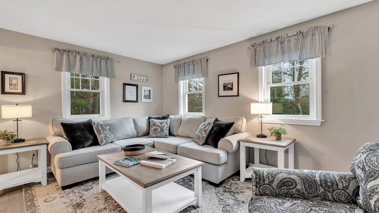 Photo of Others in Cataumet