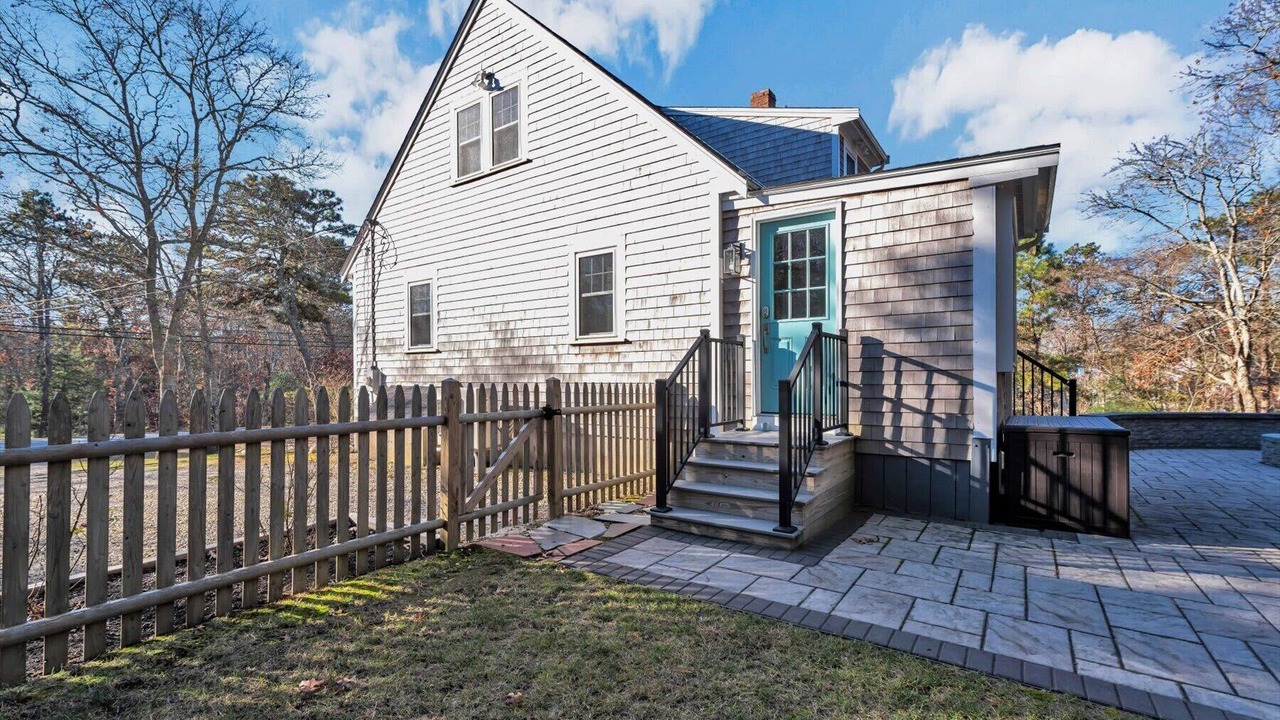 Photo of Others in Cataumet