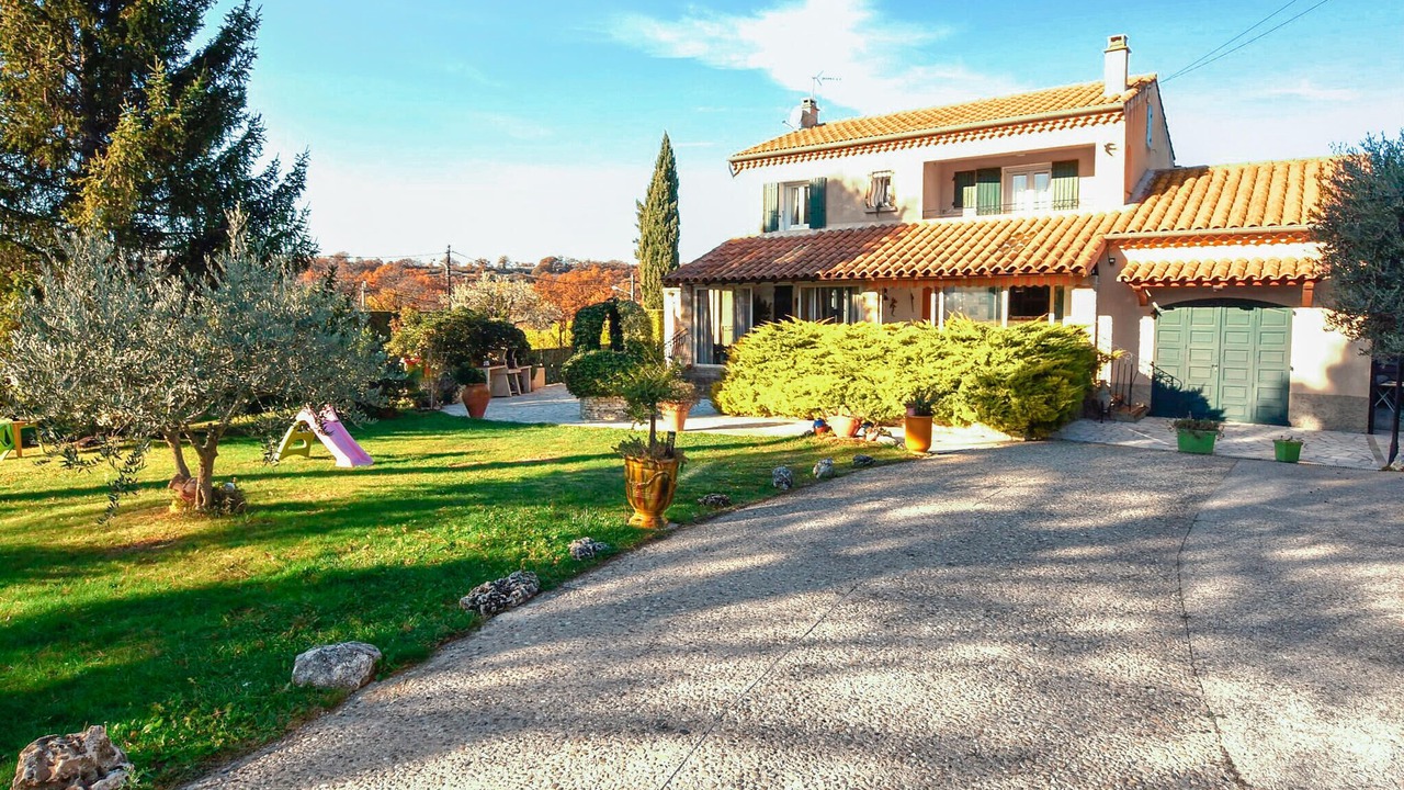 Photo of Others in Malemort-du-Comtat