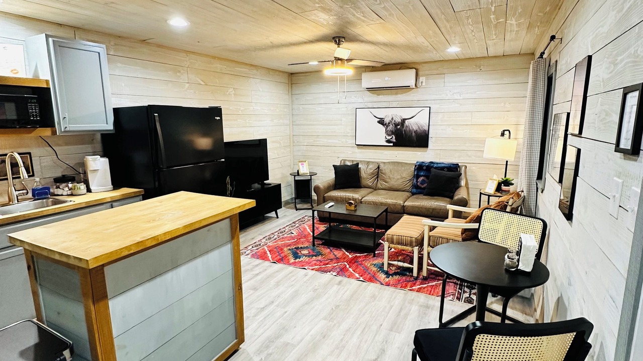 Photo of Livingroom in Springtown