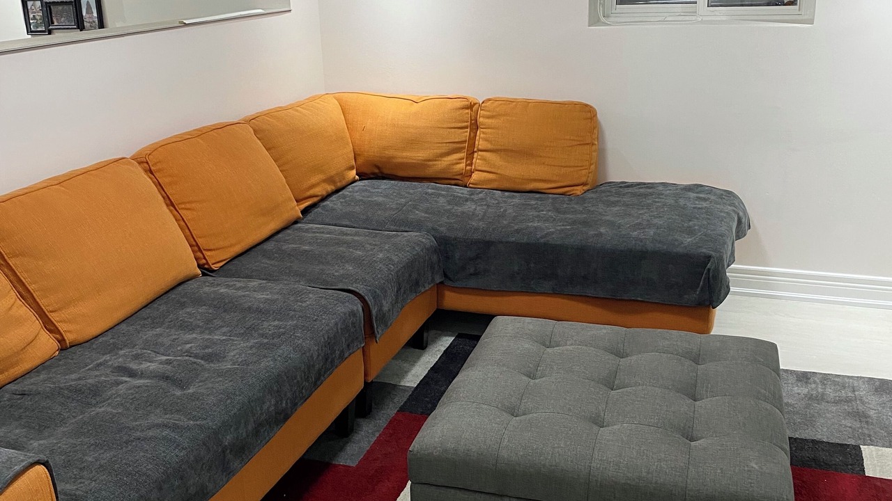 Photo of Livingroom in Meadowvale Village