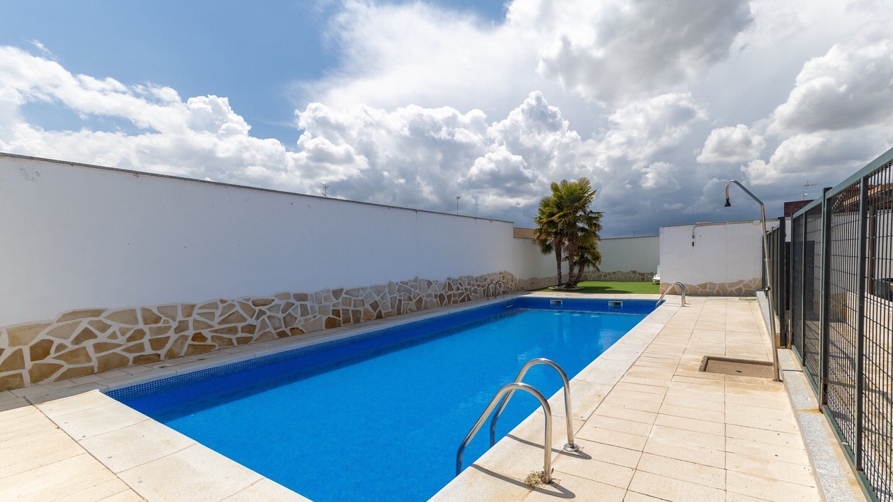 Photo of Outdoor in Galvez
