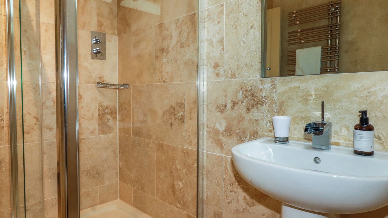 Photo of Bathroom in Port Isaac