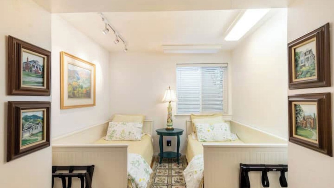 Photo of Bedroom in Upper Avenues