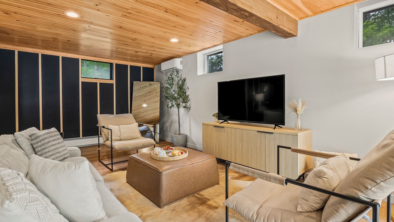 Photo of Livingroom in Freehold