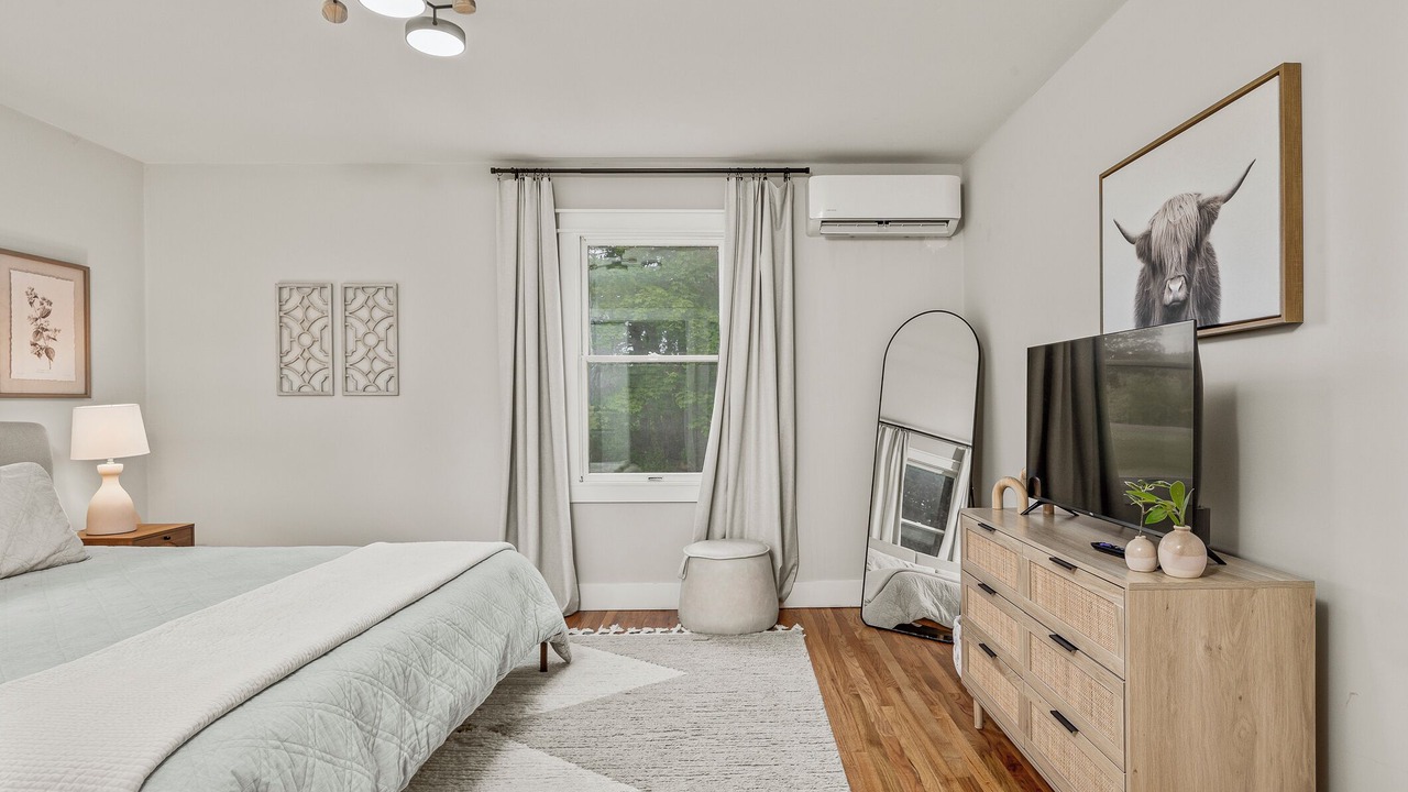 Photo of Bedroom in Freehold