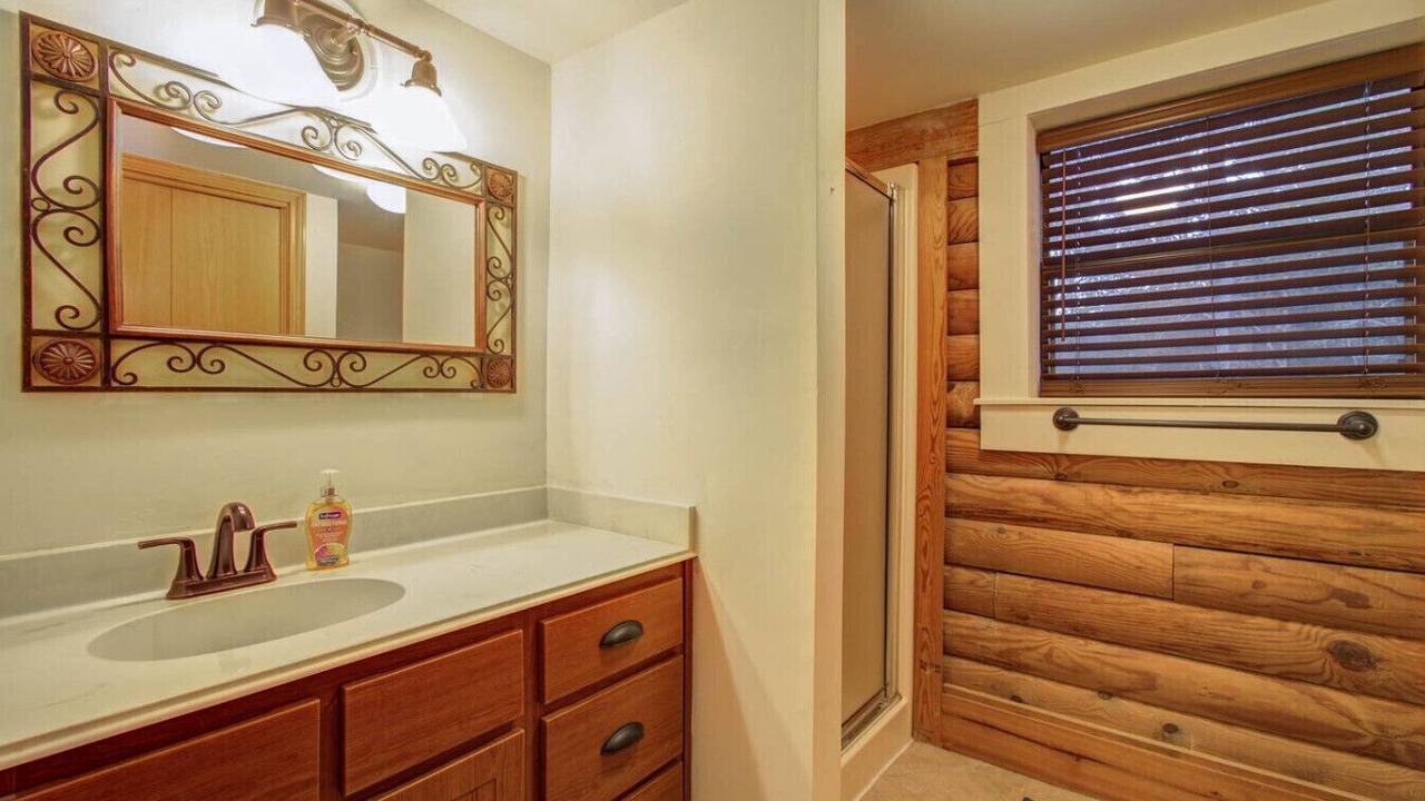 Photo of Bathroom in Waller