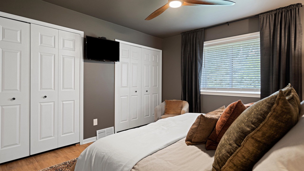 Photo of Bedroom in Rochester Hills
