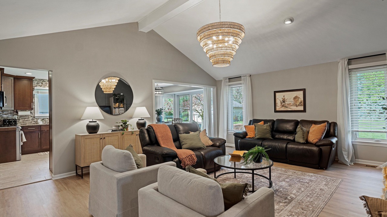 Photo of Livingroom in Rochester Hills