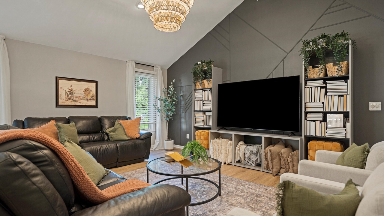 Photo of Livingroom in Rochester Hills