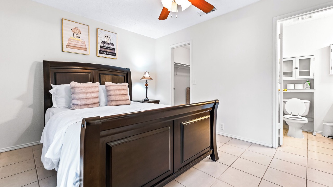 Photo of Bedroom in Buckner Terrace - Everglade Park