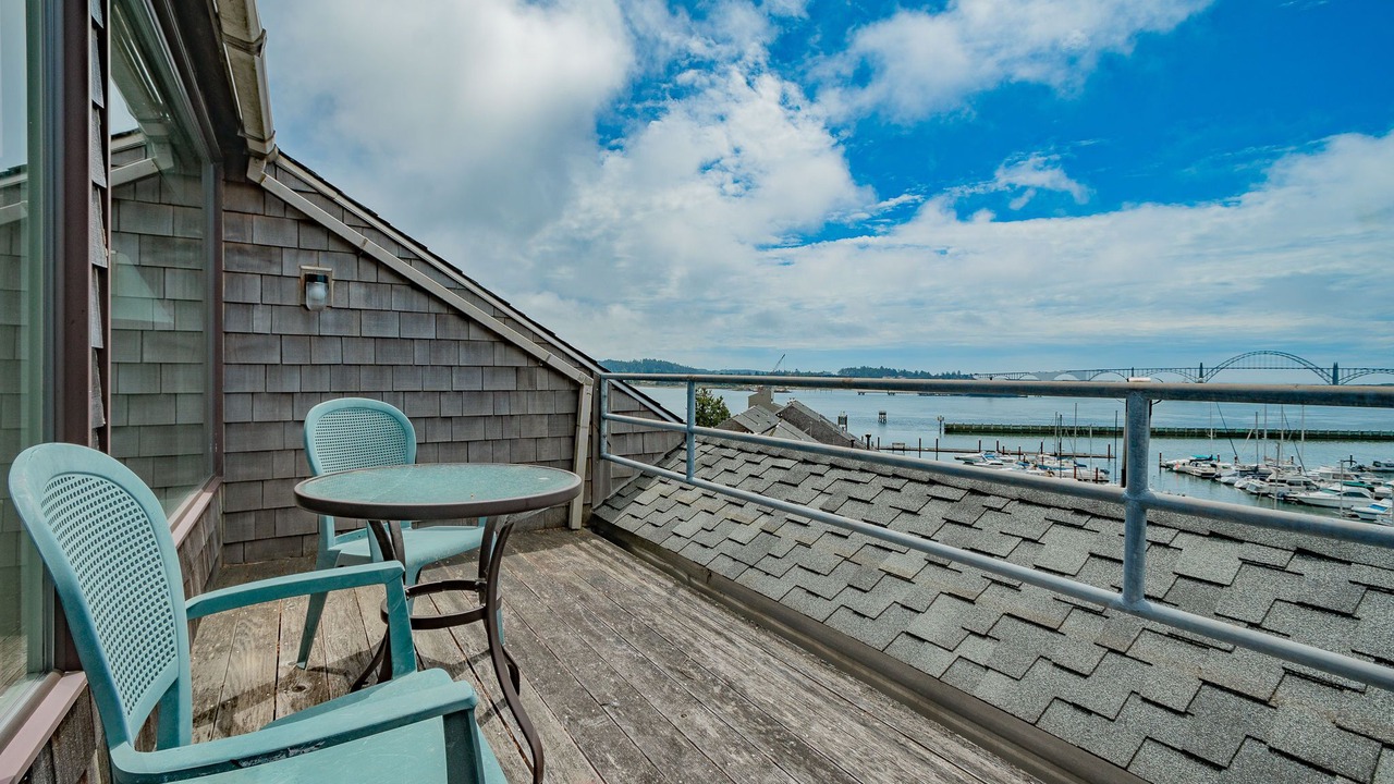 Photo of Patio Balcony in Historic Bayfront