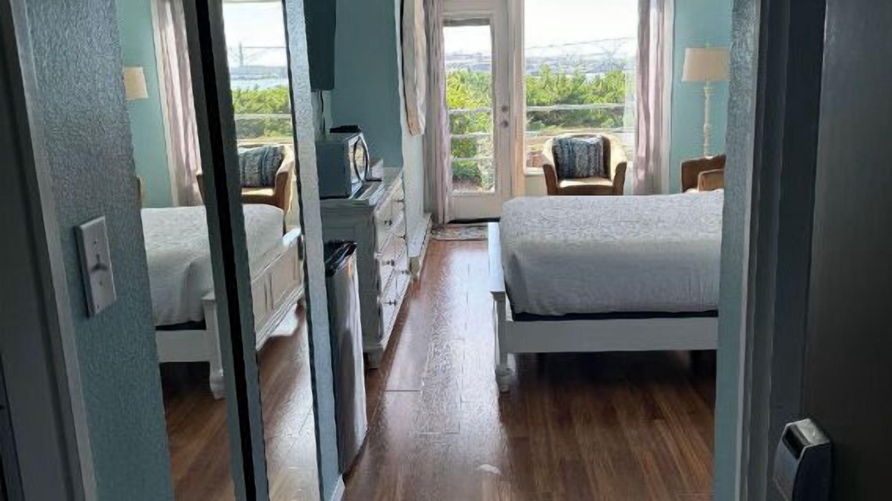 Photo of Others in Newport