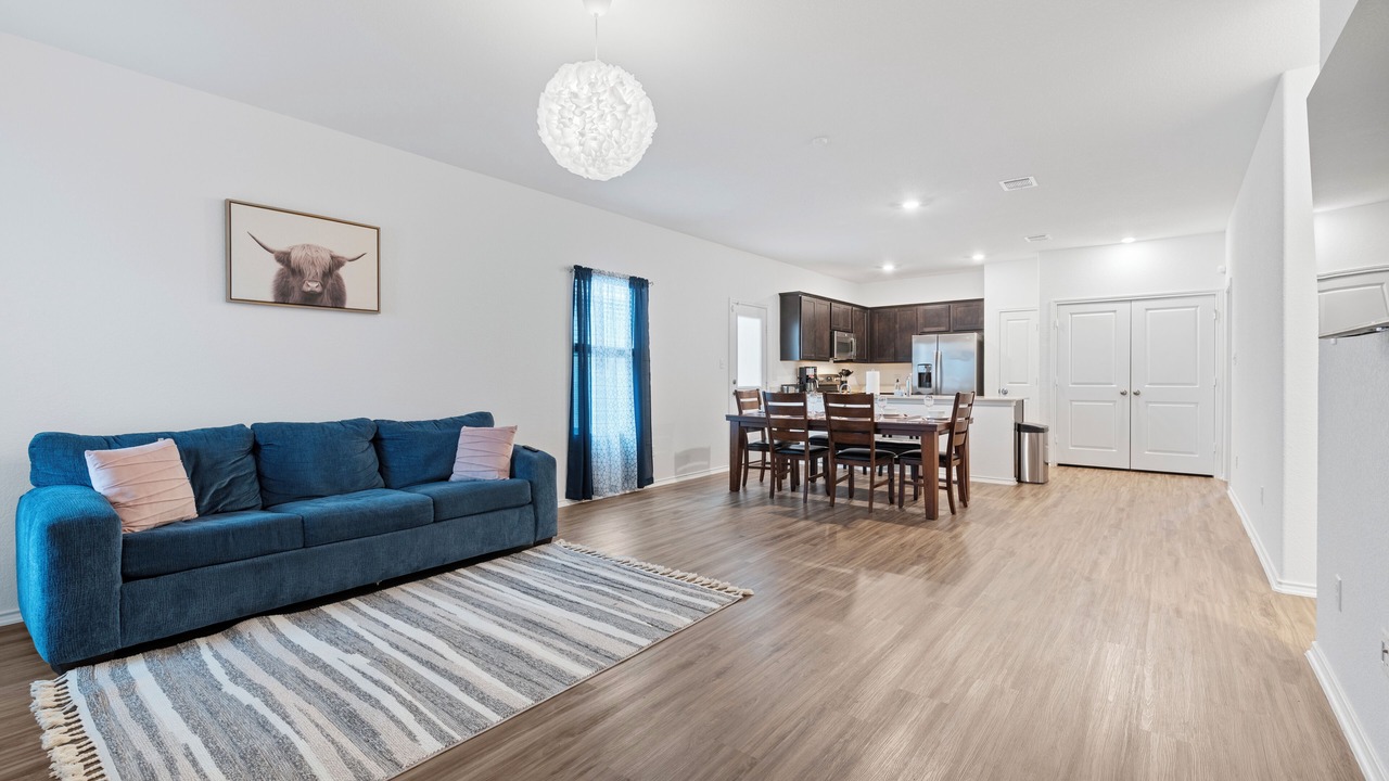 Photo of Livingroom in Bastrop