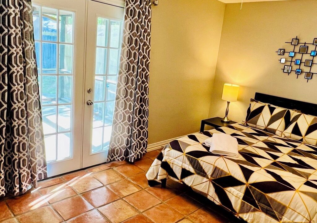 Photo of Bedroom in Panther Creek