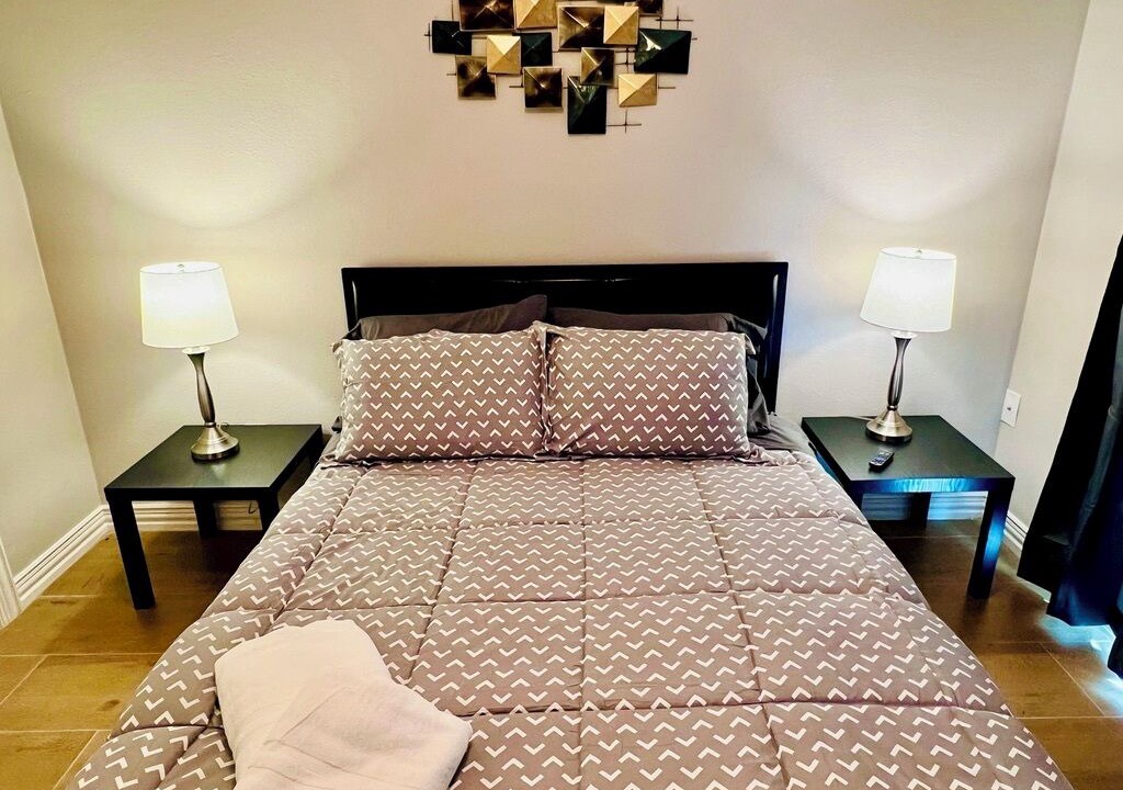 Photo of Bedroom in Panther Creek