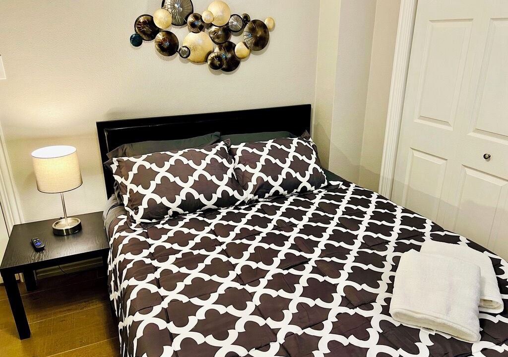 Photo of Bedroom in Panther Creek
