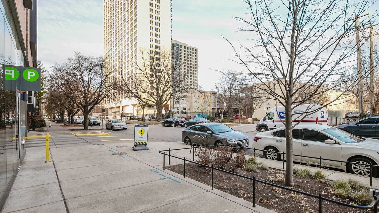 Photo of Outdoor in East Hyde Park