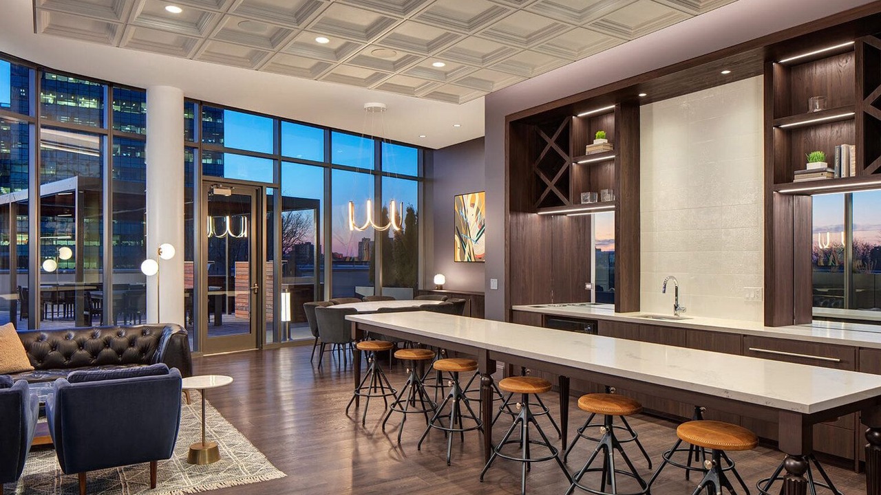 Photo of Others in East Hyde Park