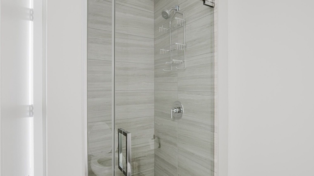 Photo of Bathroom in East Hyde Park