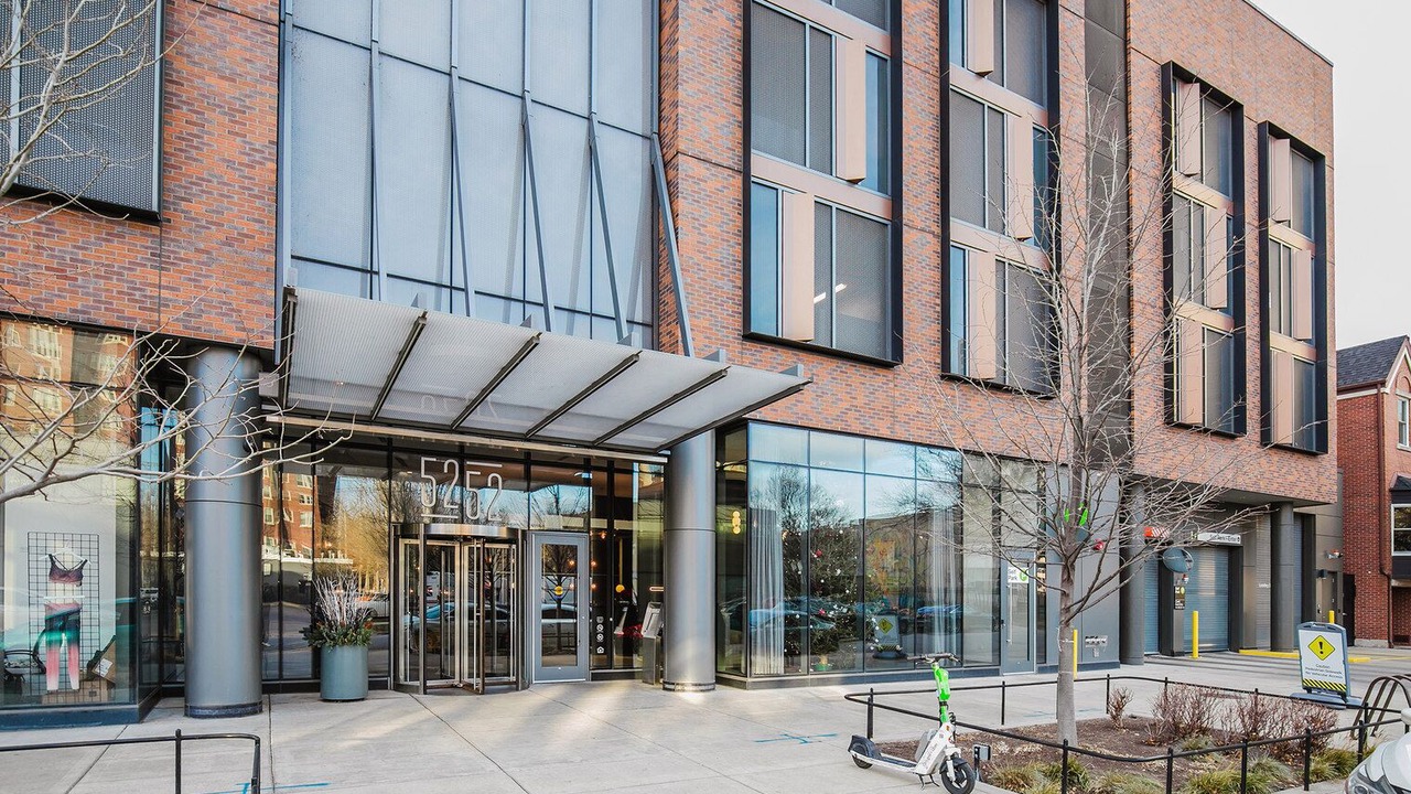 Photo of Outdoor in East Hyde Park