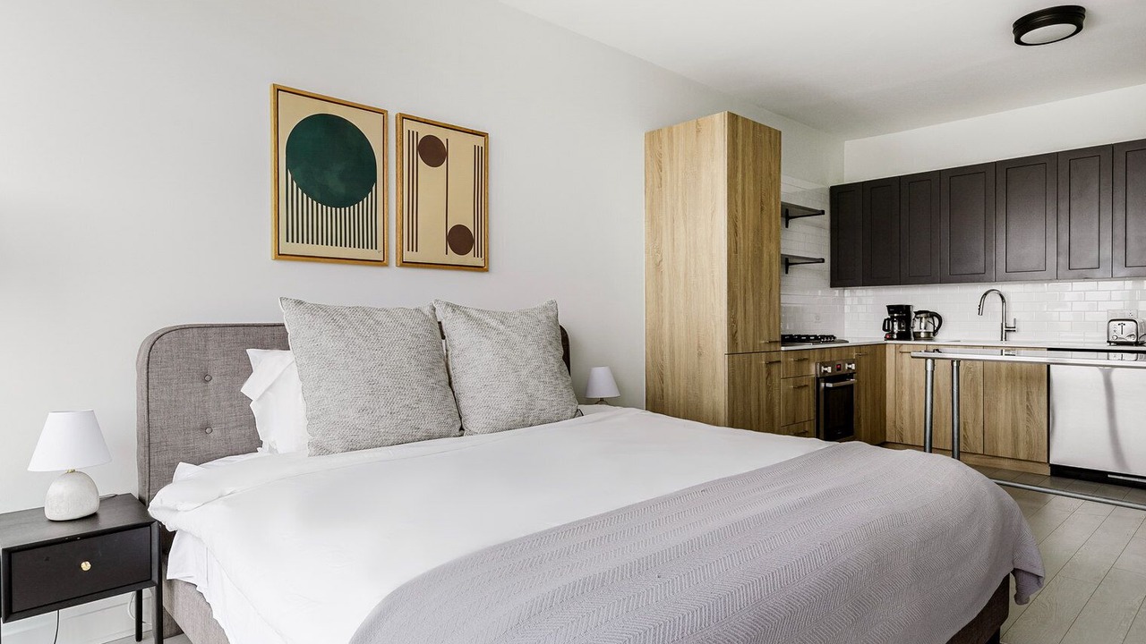 Photo of Bedroom in West Loop